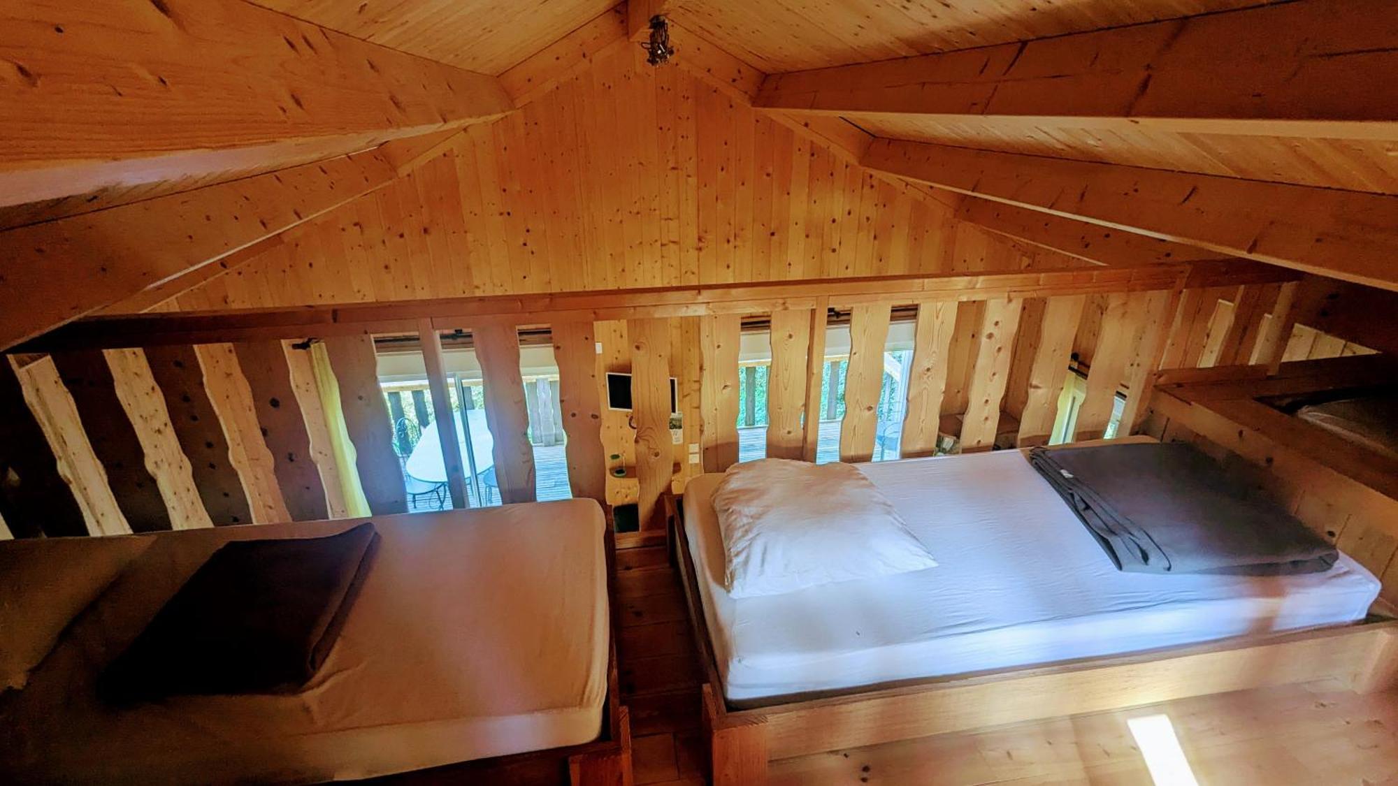 Cabanes Et Lodges Du Belvedere Serrieres-sur-Ain المظهر الخارجي الصورة