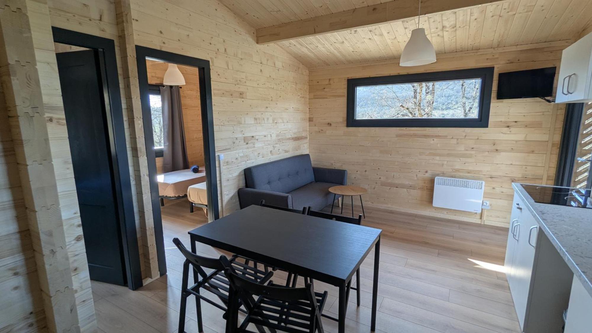 Cabanes Et Lodges Du Belvedere Serrieres-sur-Ain المظهر الخارجي الصورة