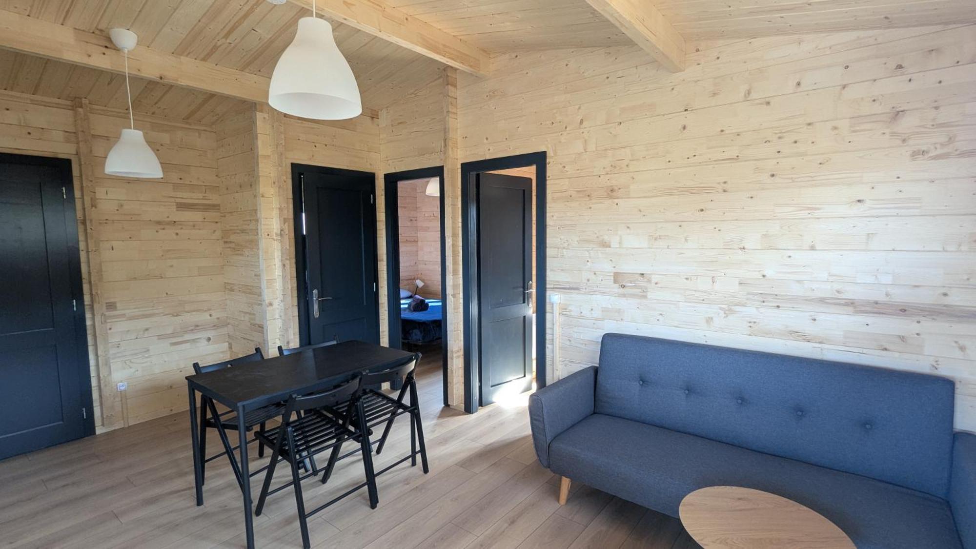 Cabanes Et Lodges Du Belvedere Serrieres-sur-Ain المظهر الخارجي الصورة