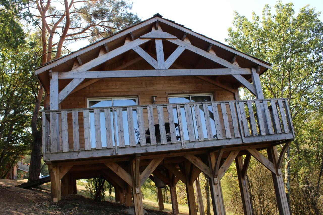 Cabanes Et Lodges Du Belvedere Serrieres-sur-Ain المظهر الخارجي الصورة
